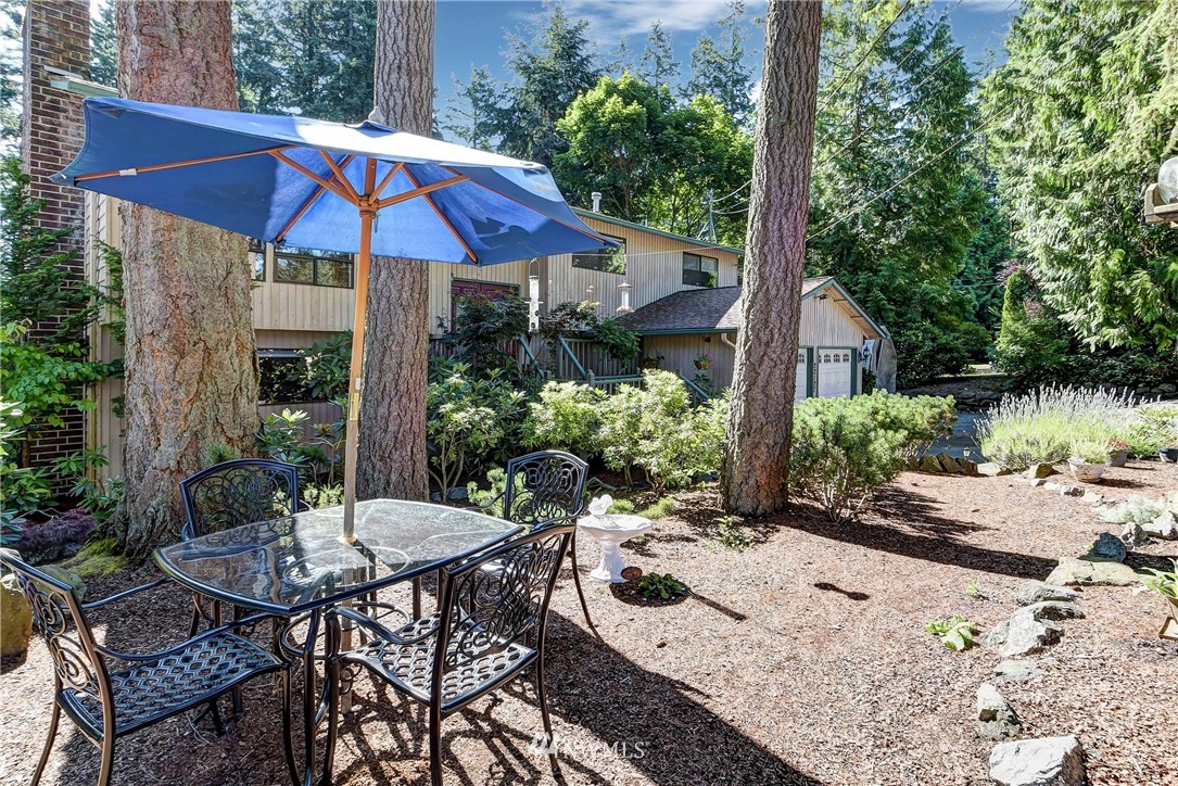 22127 49th Avenue Southeast Bothell, WA 98021 - Photo 3 of 25