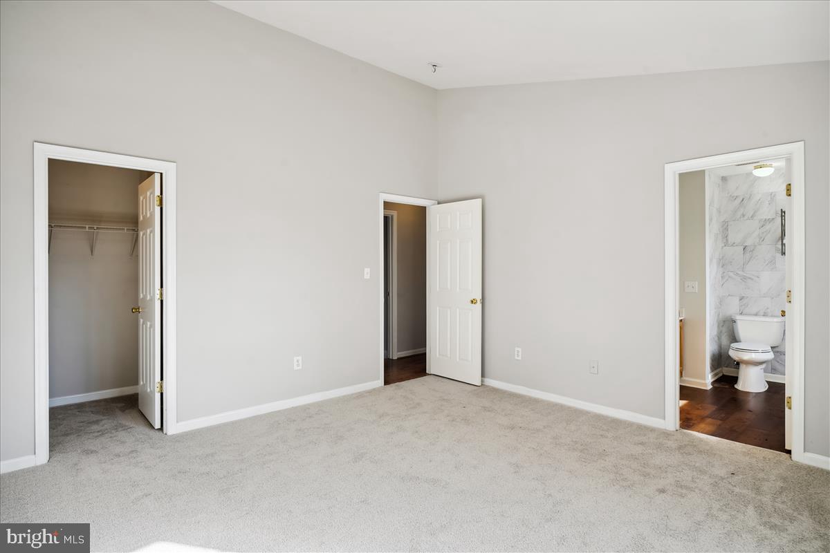 102 West Deer Park Road Gaithersburg, MD 20877 - Photo 11 of 30