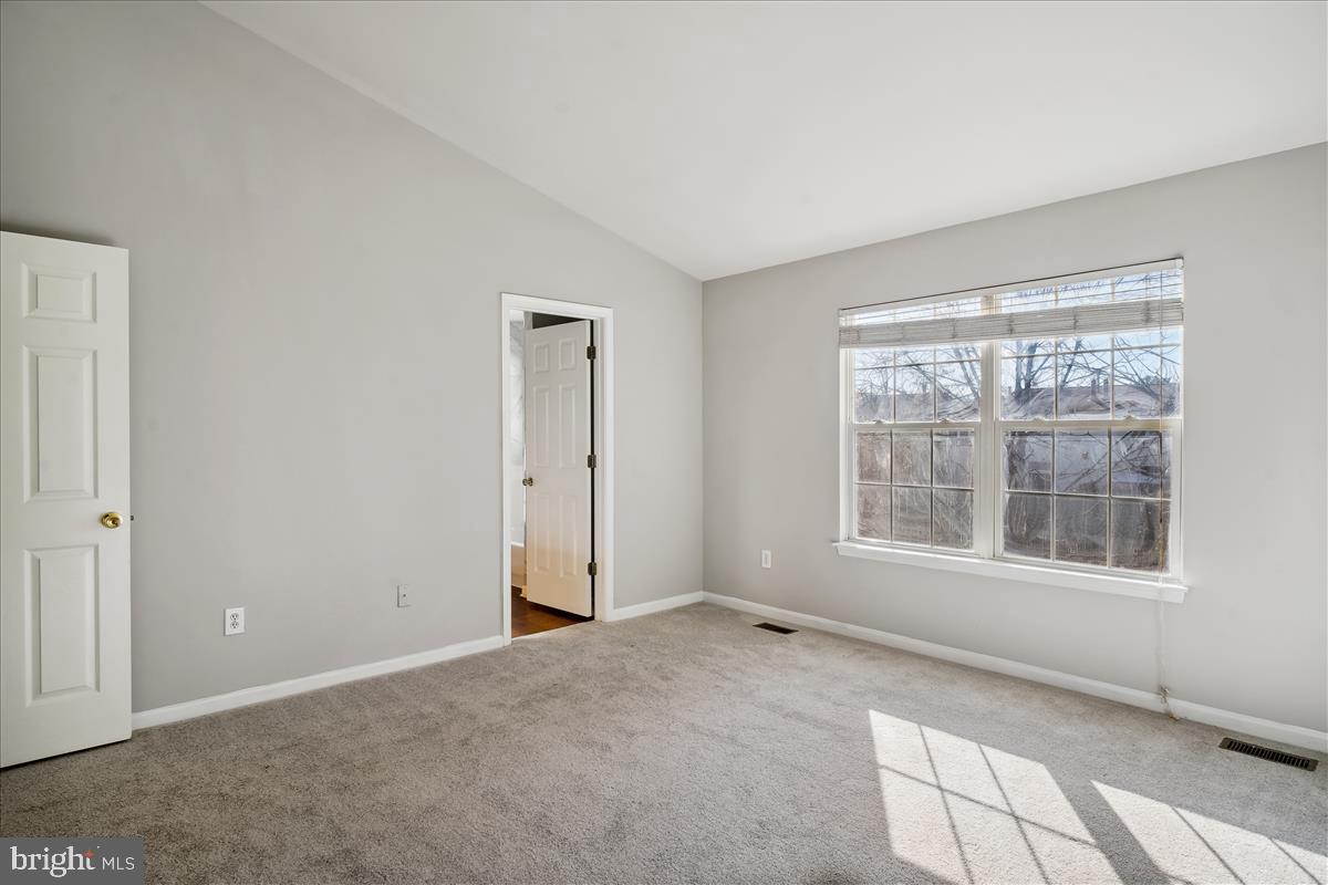 102 West Deer Park Road Gaithersburg, MD 20877 - Photo 12 of 30
