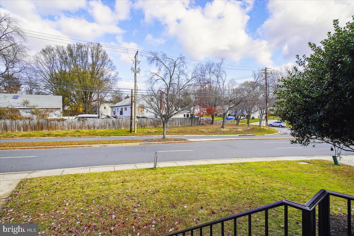 102 West Deer Park Road Gaithersburg, MD 20877 - Photo 24 of 30