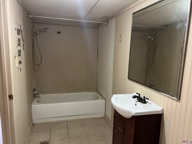 $70,000 | 103 Morrison Avenue, Houma, LA 70364