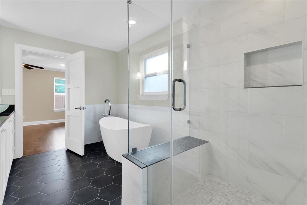 9783 Broken Bow Road Dallas, TX 75238 - Photo 16 of 39 Primary bathroom