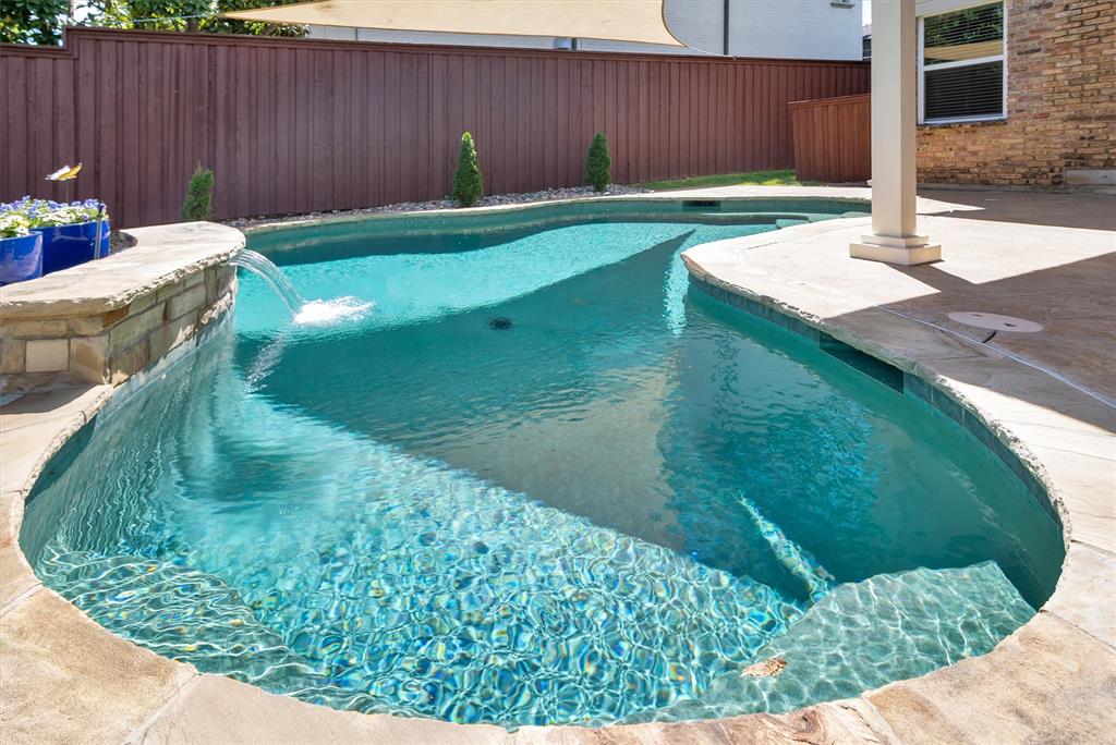9783 Broken Bow Road Dallas, TX 75238 - Photo 34 of 39