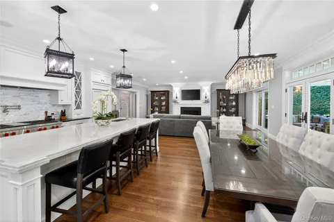 $2,995,000 | 379 Frost Pond Road, Glen Head, NY 11545