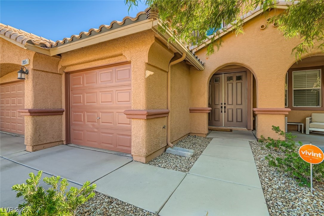 7055 Fort Tule Avenue Las Vegas, NV 89179 - Photo 41 of 75 two tone paint