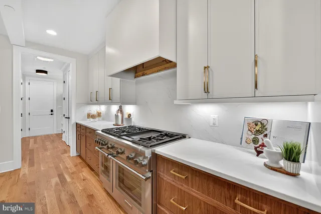 $2,849,881 | 4812 Chevy Chase Boulevard, Chevy Chase, MD 20815