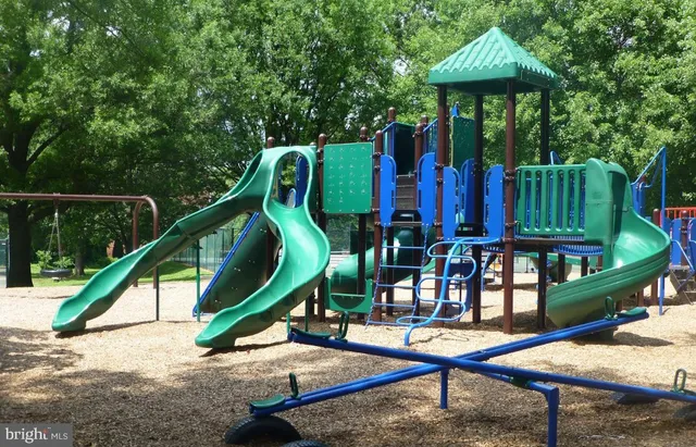 $2,849,881 | 4812 Chevy Chase Boulevard, Chevy Chase, MD 20815