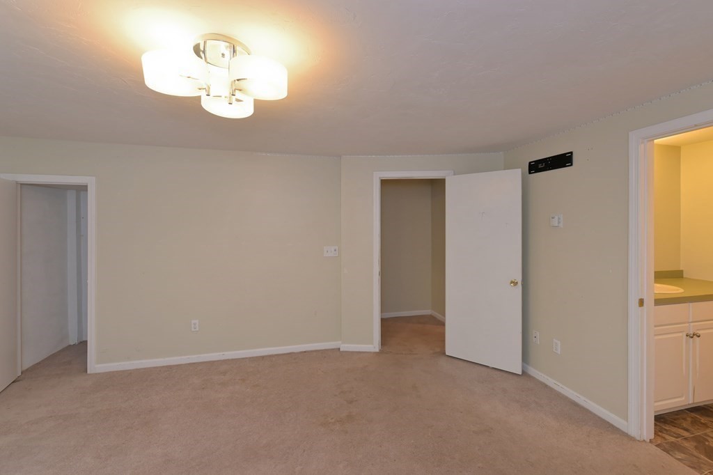 2 Oden Avenue, Unit 7 Worcester, MA 01604 - Photo 13 of 39