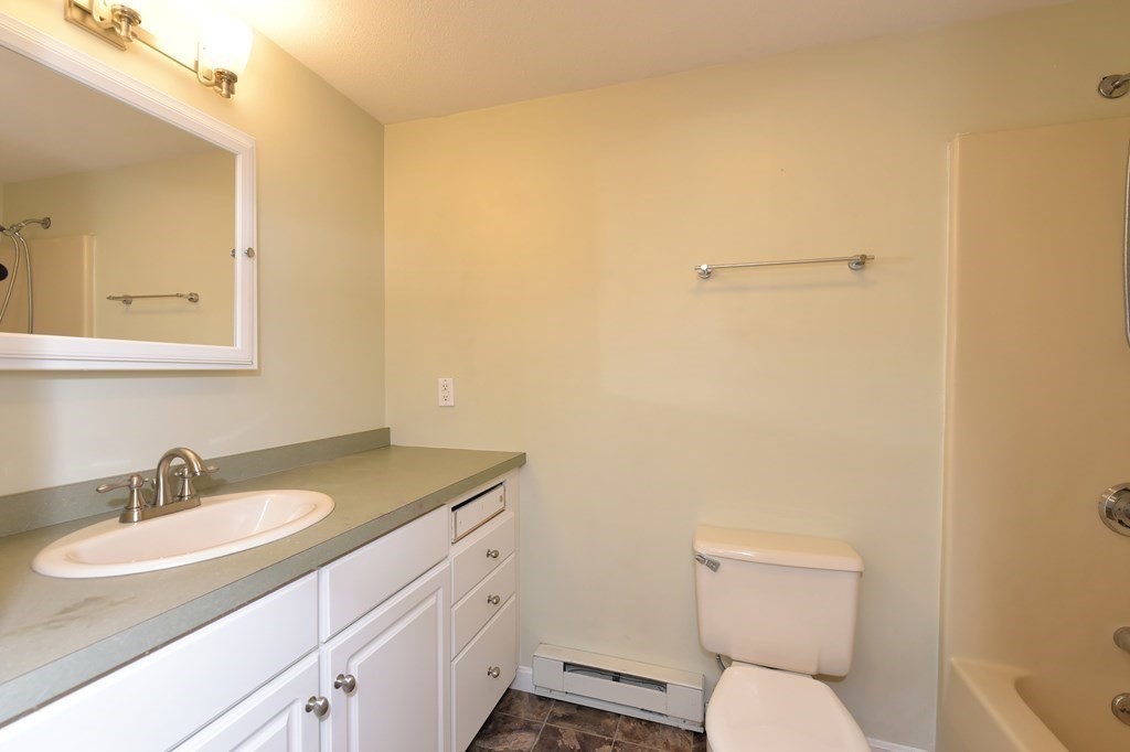 2 Oden Avenue, Unit 7 Worcester, MA 01604 - Photo 15 of 39