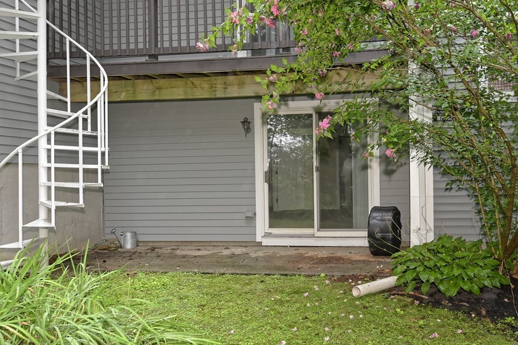 2 Oden Avenue, Unit 7 Worcester, MA 01604 - Photo 35 of 39