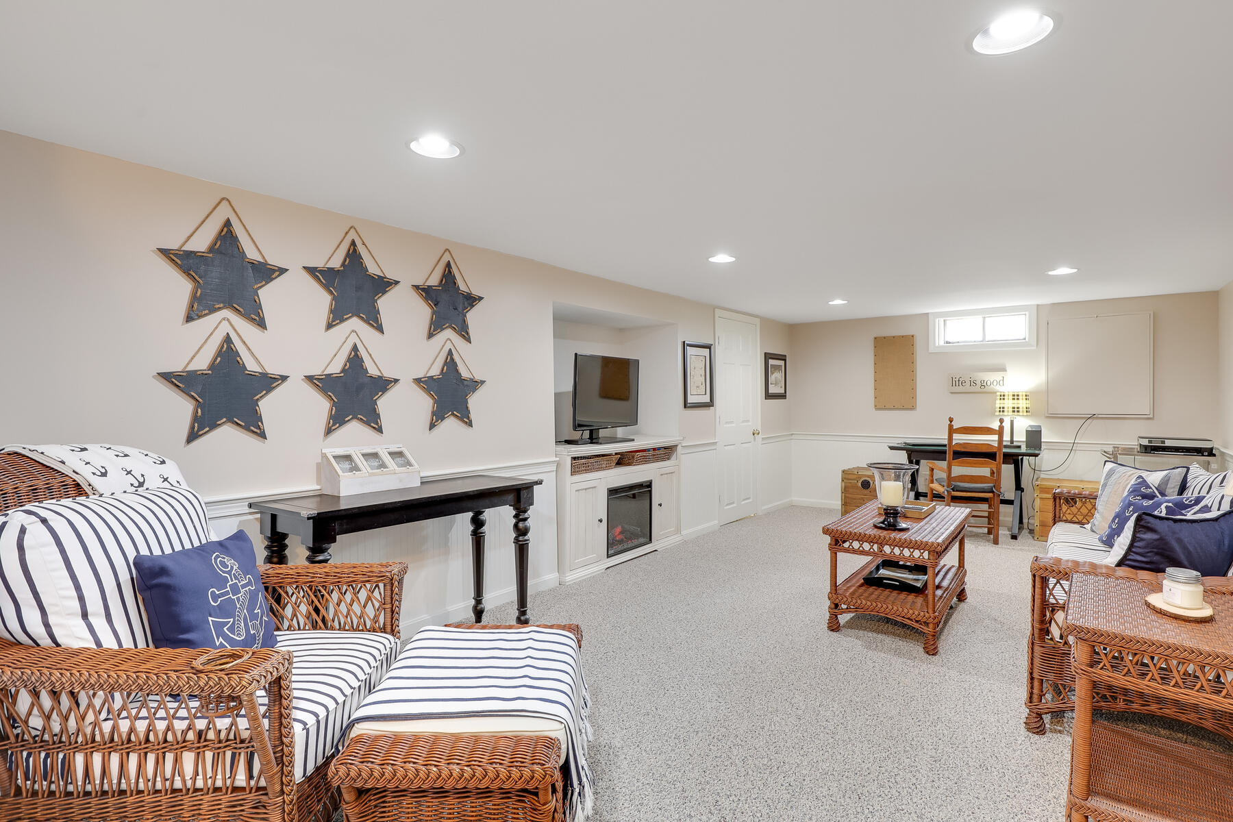 53 Kelley Road West Harwich, MA 02671 - Photo 28 of 43 a living room with furniture and flat screen tv