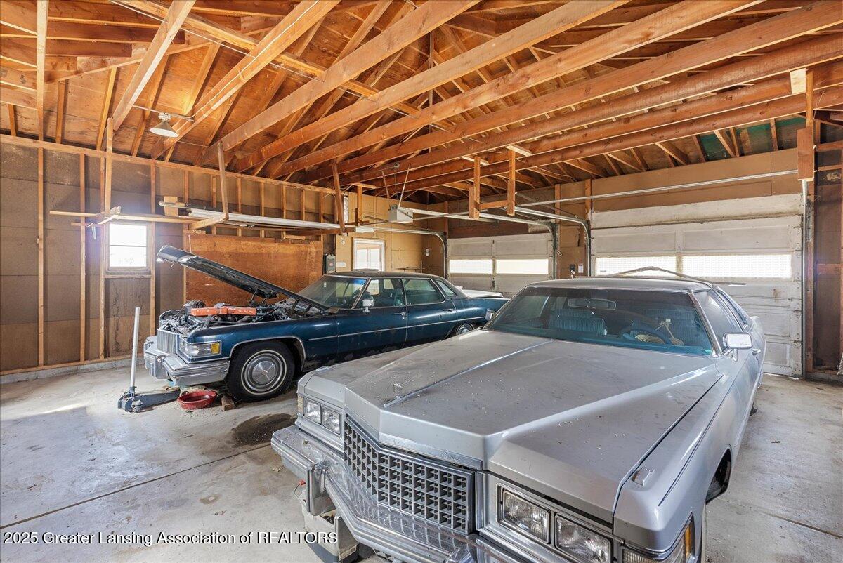 2567 Jolly Road Okemos, MI 48864 - Photo 25 of 30 17-Media Jett - 14