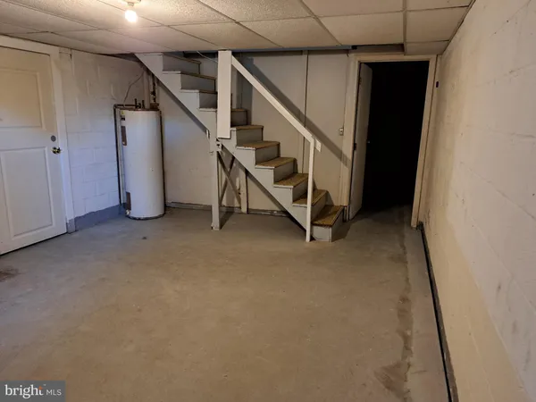 $1,750 | 415 Biggs Avenue, Unit 1, Frederick, MD 21702