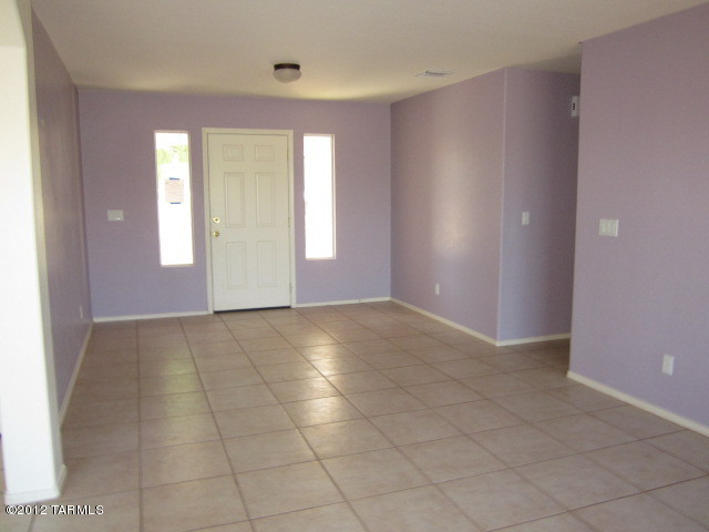 70 Círculo Cortez Rio Rico, AZ 85648 - Photo 12 of 13 an empty room with windows and closet