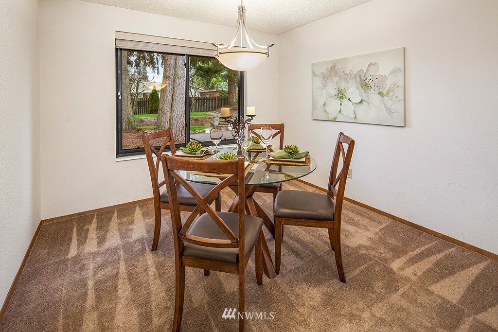 4609 Northeast 24th Street Renton, WA 98059 - Photo 5 of 22 Gallery Image 5