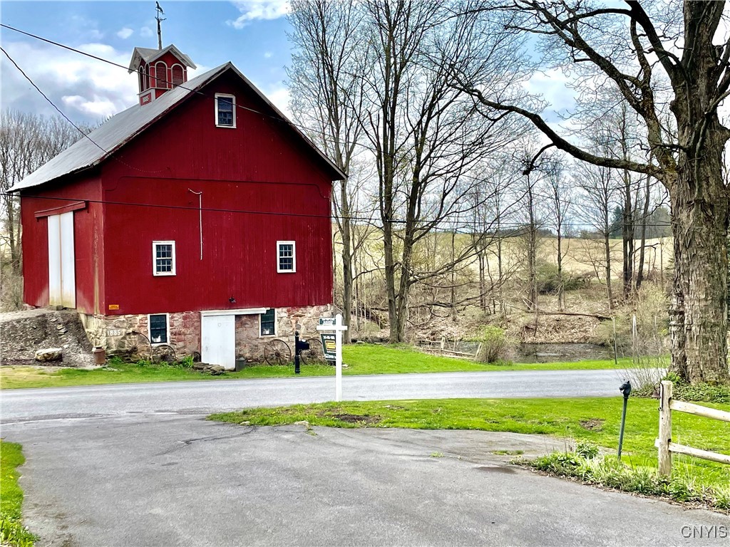 2951 Bishop Road Madison, NY 13346 - Photo 7 of 29