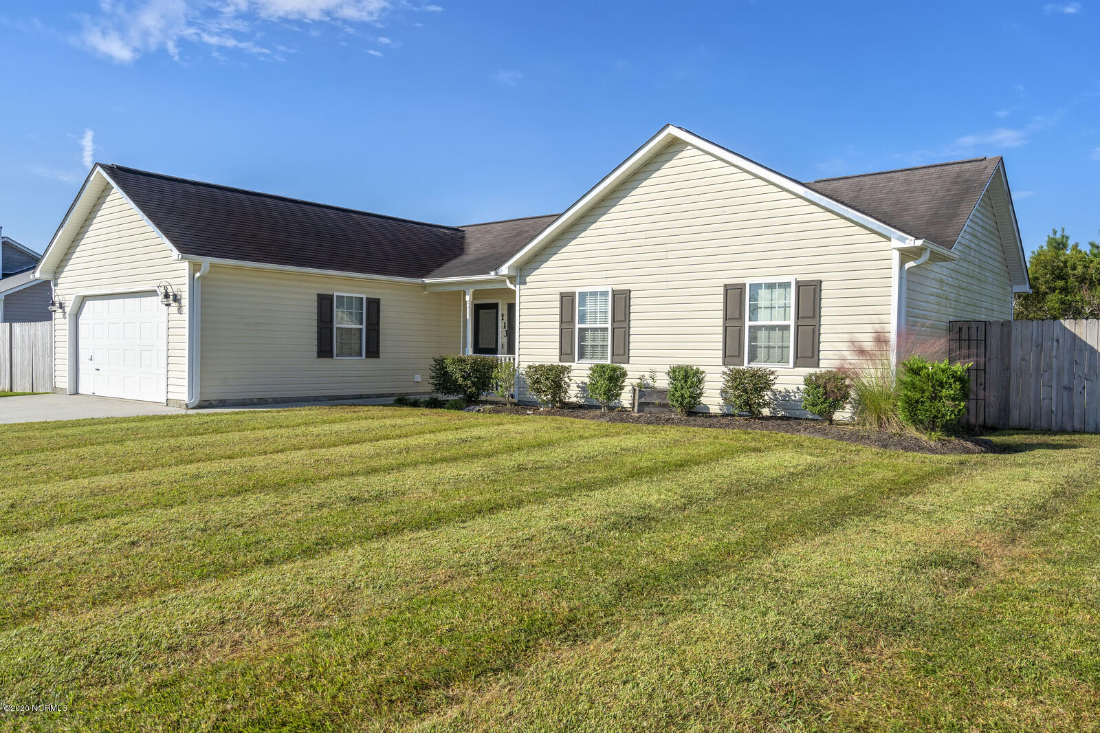 113 Gamble Way Hubert, NC 28539 - Photo 6 of 40 06_DSC01883_mls