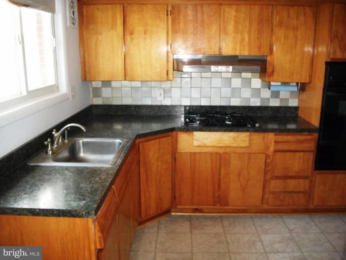 8411 Avery Road Rosedale, MD 21237 - Photo 7 of 14 Kitchen