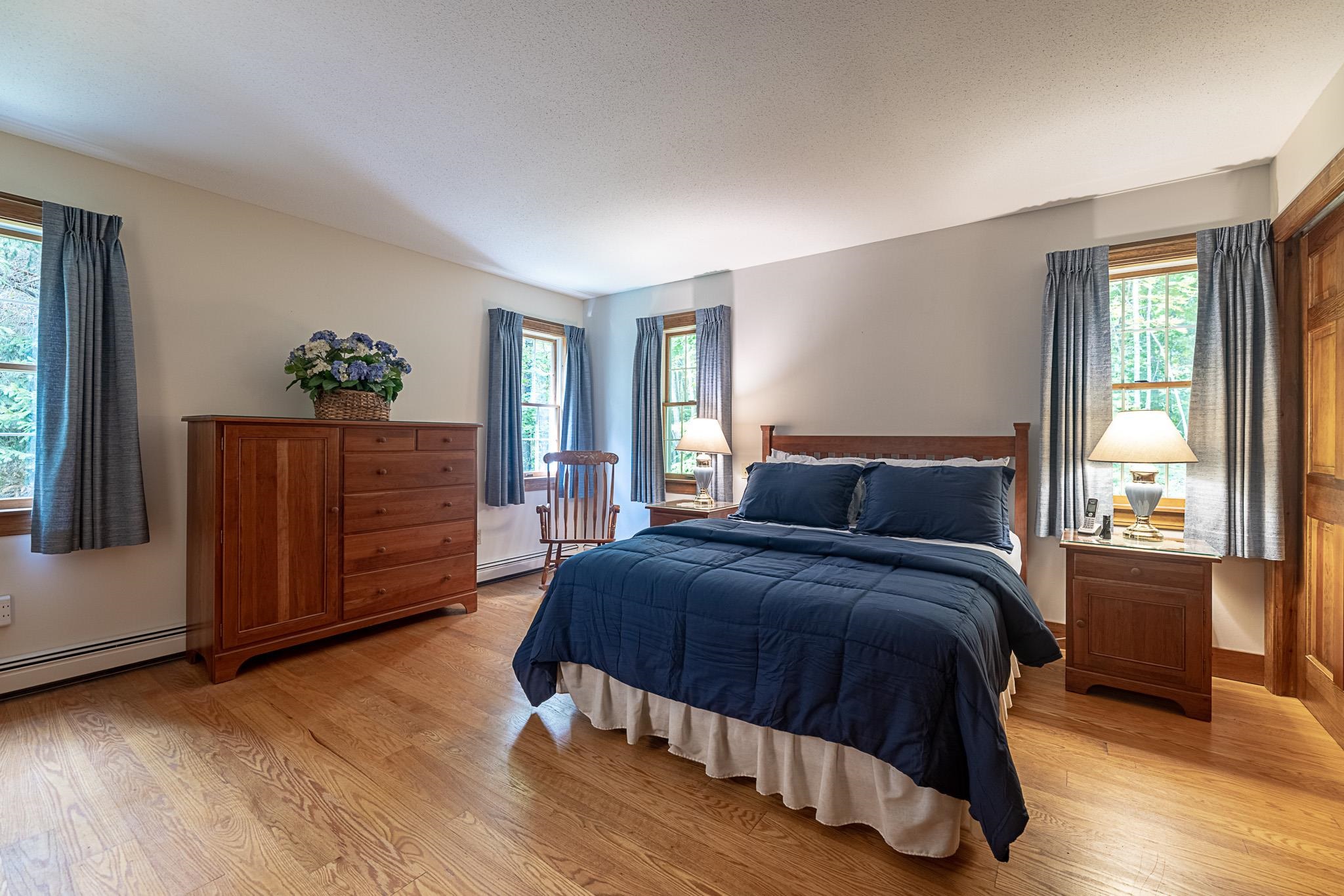 860 Wheelock Road Hartford, VT 05059 - Photo 15 of 28 Gallery Image 15