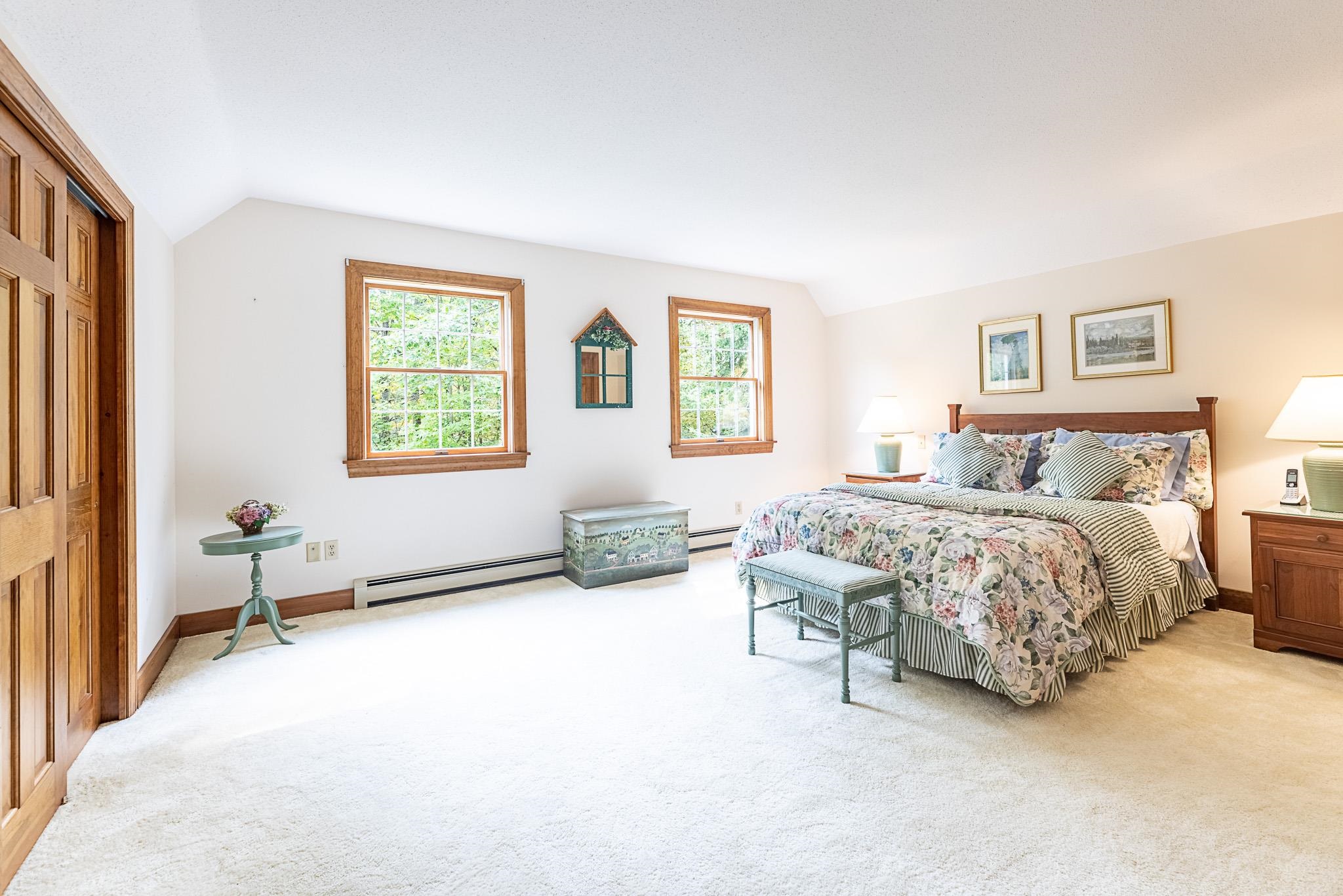 860 Wheelock Road Hartford, VT 05059 - Photo 18 of 28 Gallery Image 18