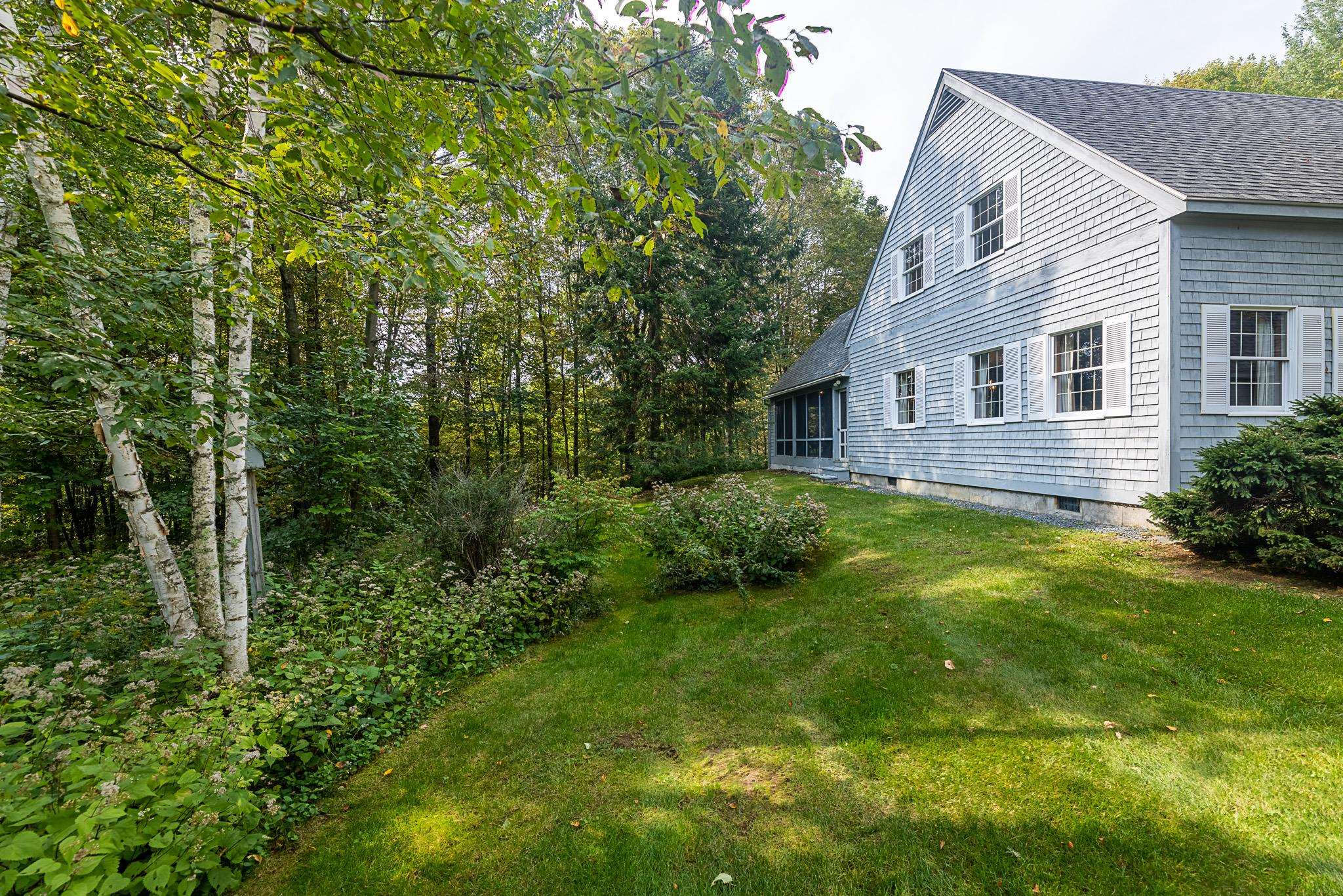 860 Wheelock Road Hartford, VT 05059 - Photo 27 of 28 Gallery Image 27