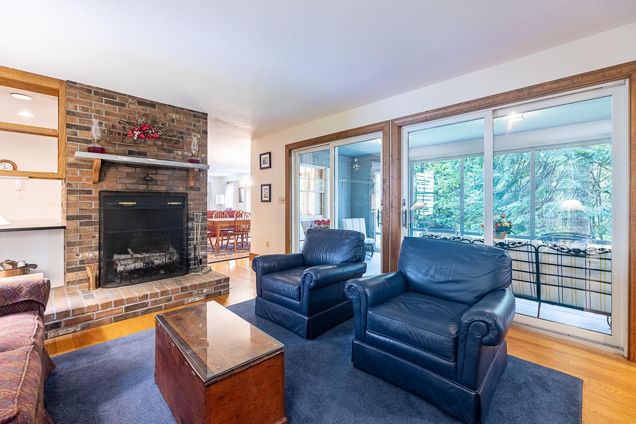 860 Wheelock Road Hartford, VT 05059 - Photo 5 of 28 Gallery Image 5