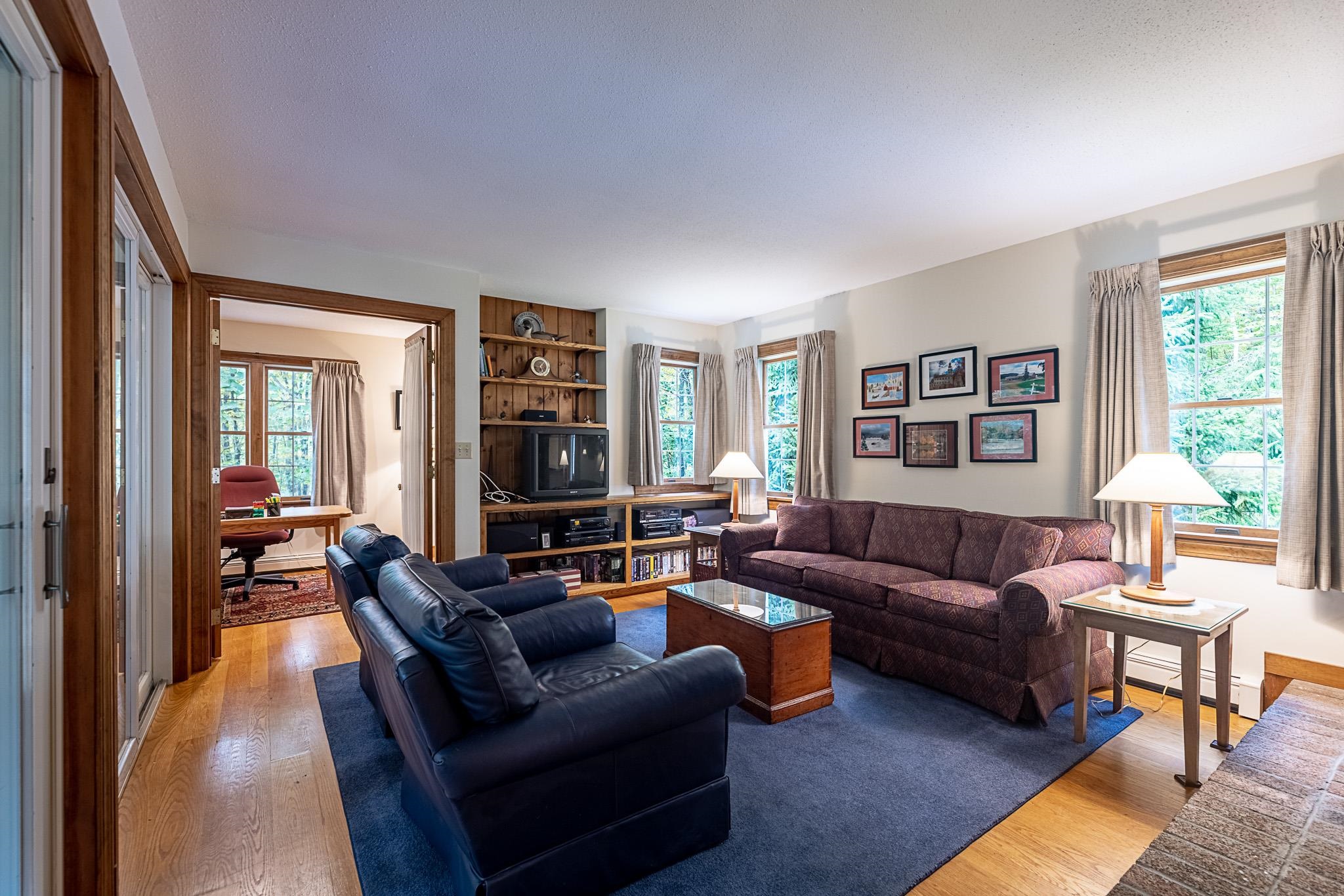 860 Wheelock Road Hartford, VT 05059 - Photo 6 of 28 Gallery Image 6