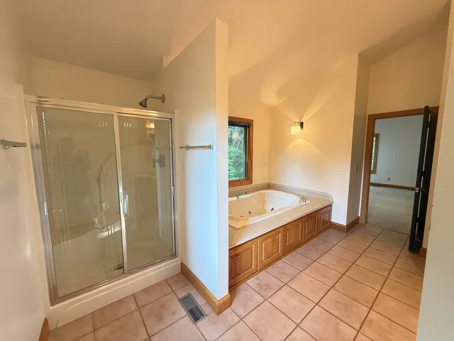 $2,800 | 125 Cogan Drive, Galena, IL 61036