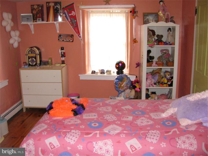 2115 Walters Road Green Lane, PA 18054 - Photo 14 of 22 Gallery Image 14