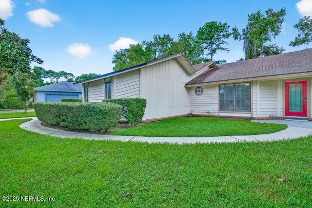$440,000 | 798 Cameron Drive, Orange Park, FL 32073