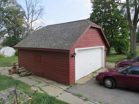 3051 South State Road Davison, MI 48423 - Photo 4 of 26 20368651-3.JPG