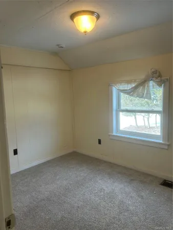 $1,800 | 100 Richardson Avenue, Shohola, PA 18458