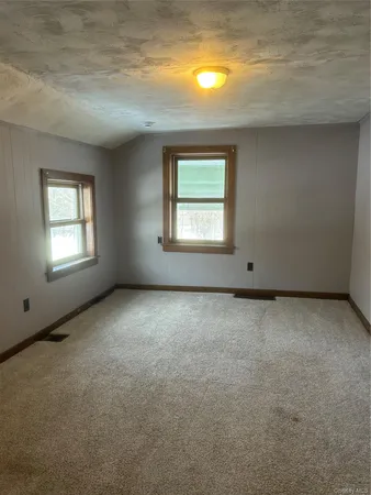 $1,800 | 100 Richardson Avenue, Shohola, PA 18458