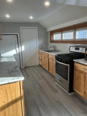 $1,800 | 100 Richardson Avenue, Shohola, PA 18458