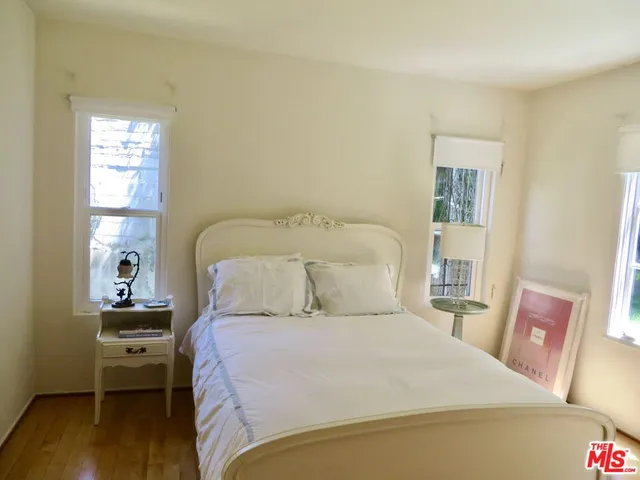 $6,900 | 811 Linda Flora Drive, Los Angeles, CA 90049