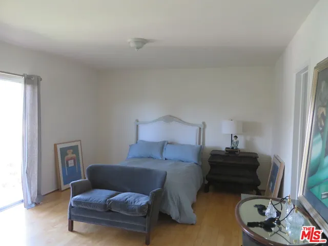 $6,900 | 811 Linda Flora Drive, Los Angeles, CA 90049