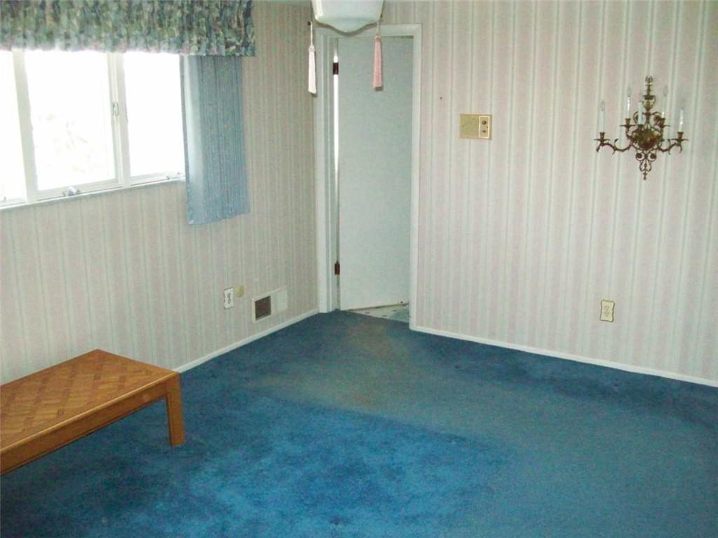 124 Herbst Road Coraopolis, PA 15108 - Photo 16 of 24 an empty room with windows