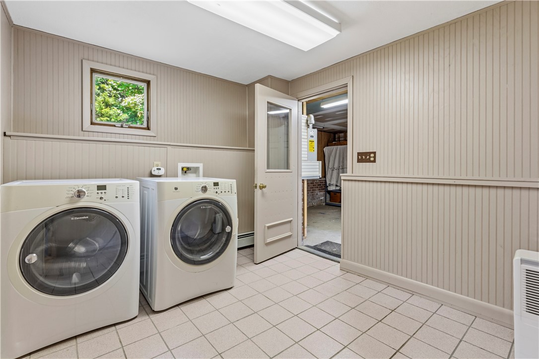 51 Quannacut Road Westerly, RI 02891 - Photo 19 of 38