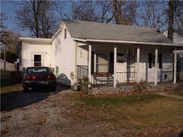 142 York Street Circleville, OH 43113 - Photo 2 of 4