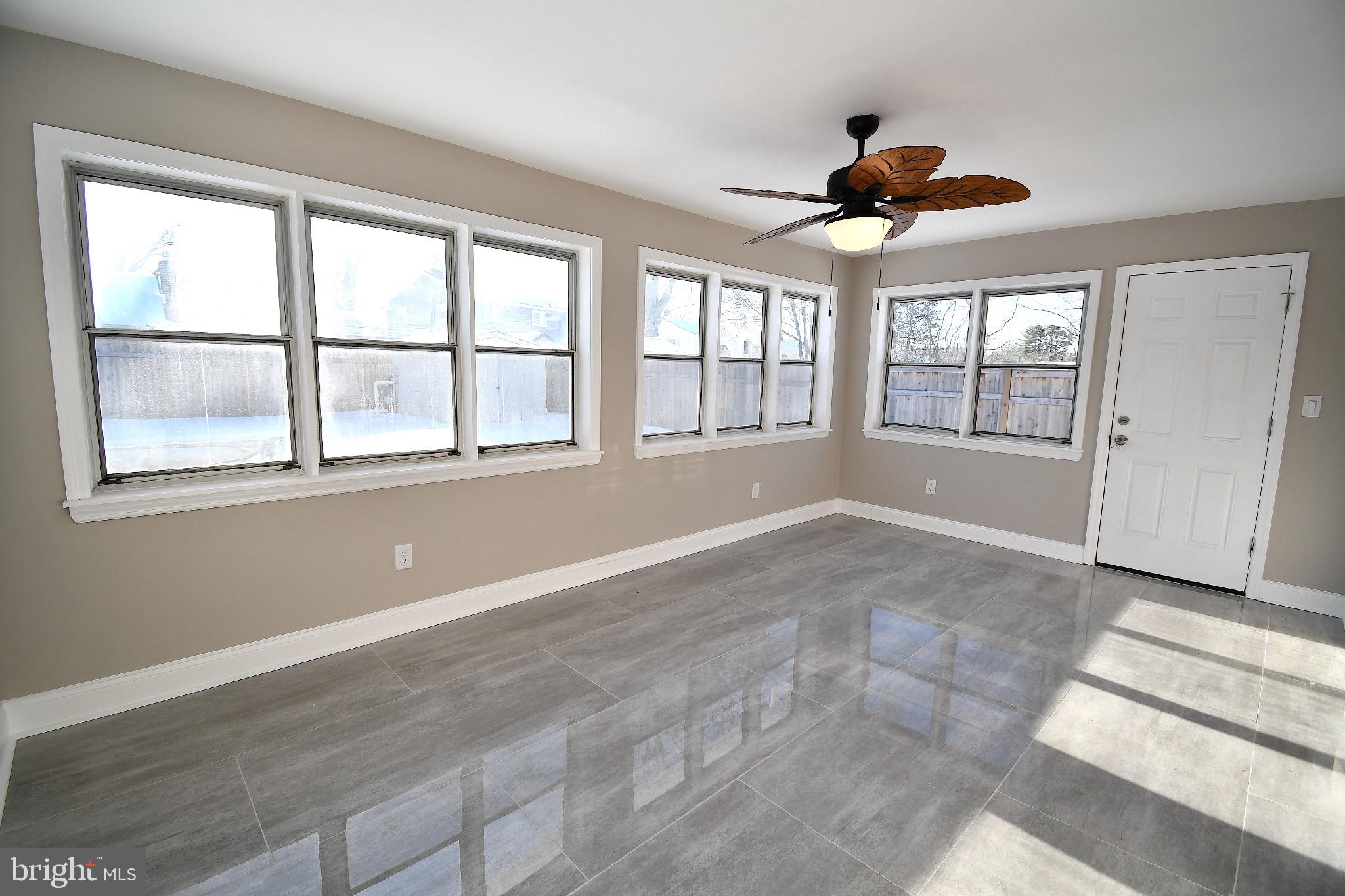 25 Champlain Road Marlton, NJ 08053 - Photo 19 of 40 Bright and airy sunlit room with modern charm.
