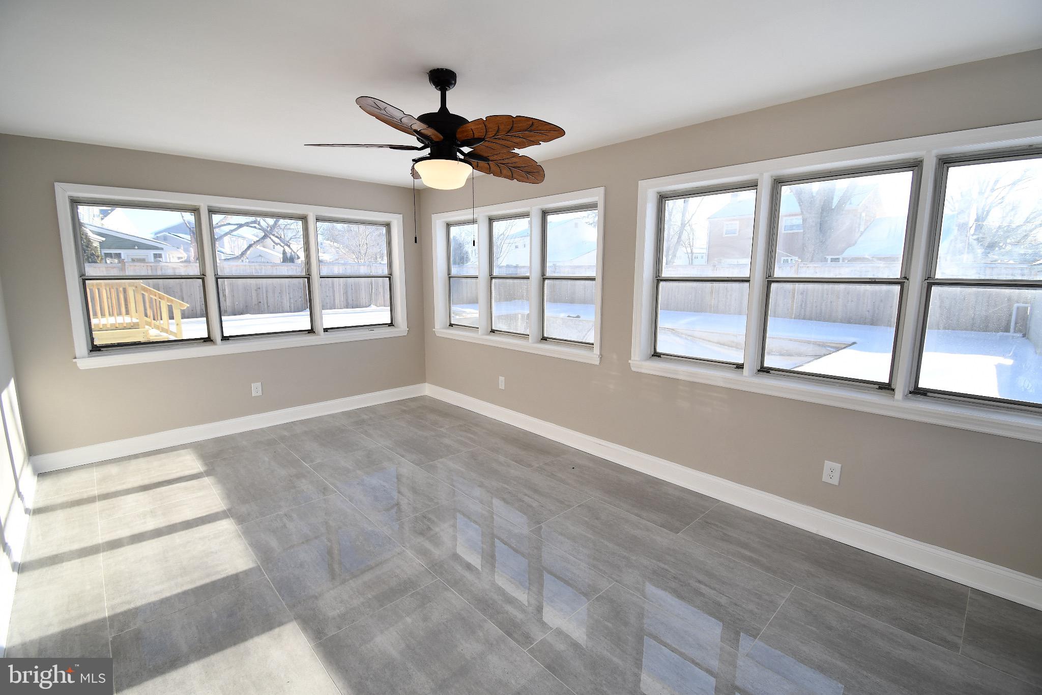 25 Champlain Road Marlton, NJ 08053 - Photo 20 of 40 Bright sunlit room with expansive windows.