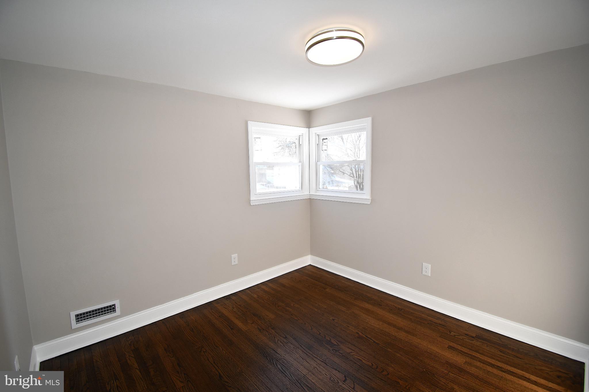 25 Champlain Road Marlton, NJ 08053 - Photo 30 of 40 Bright and airy corner room with natural light.