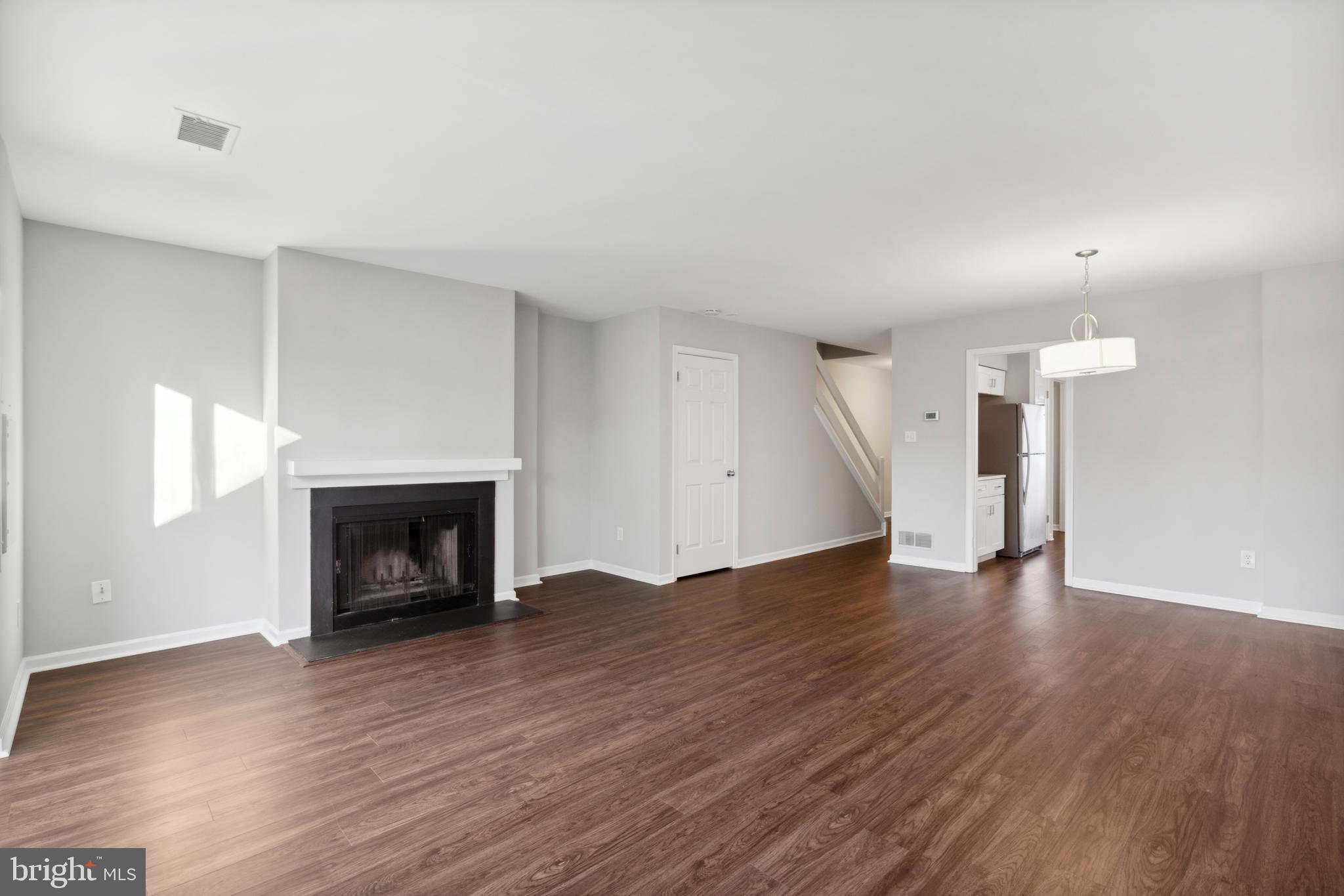 50 Woodside Road, Unit 4 Ardmore, PA 19003 - Photo 9 of 23 Living Room