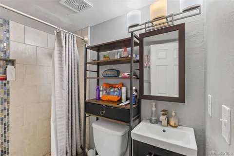 $399,000 | 4216 East Maplewood Way, Centennial, CO 80121