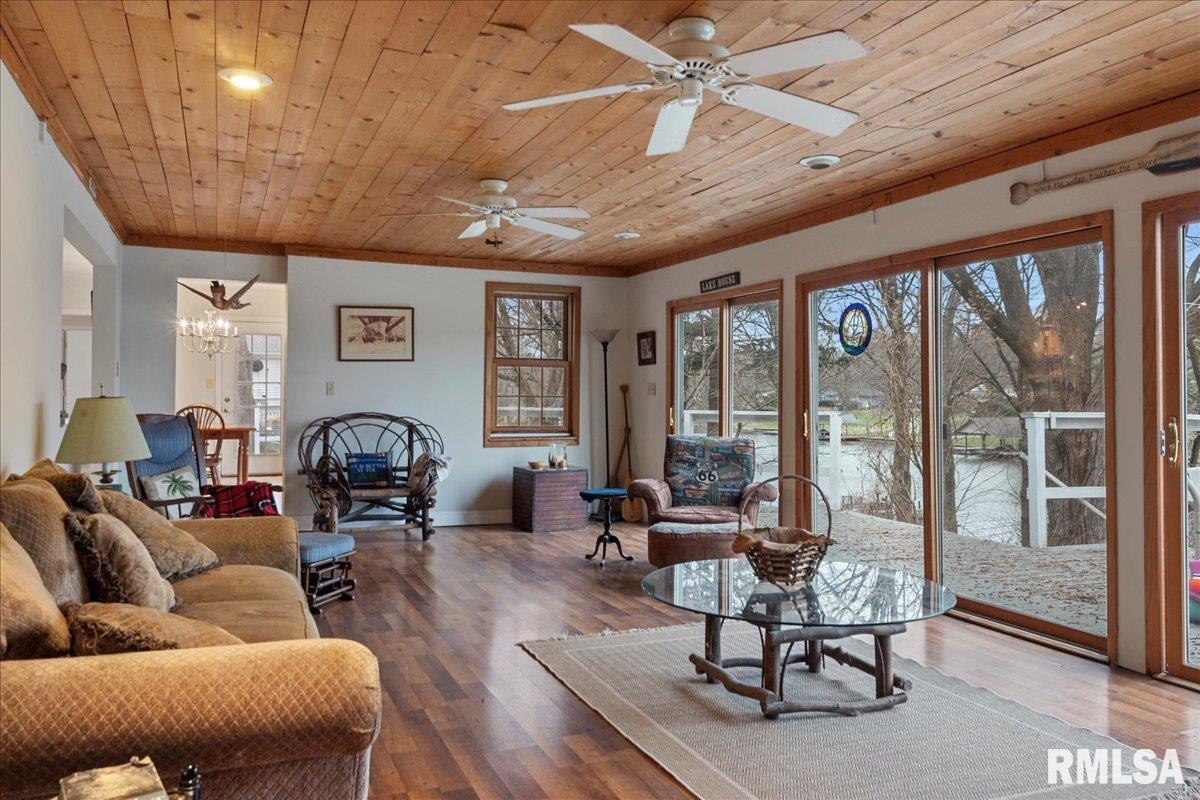 2 Long Bay Drive Springfield, IL 62712 - Photo 17 of 33 Gallery Image 17