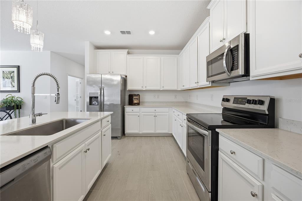 7561 Southwest 76th Terrace Ocala, FL 34481 - Photo 27 of 49