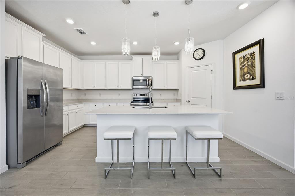 7561 Southwest 76th Terrace Ocala, FL 34481 - Photo 6 of 49