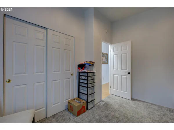 $639,900 | 2665 Whistlers Park Road, Roseburg, OR 97470