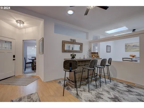 $639,900 | 2665 Whistlers Park Road, Roseburg, OR 97470