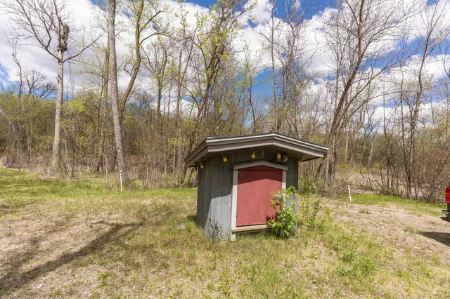 $1,250,000 | 32529 X Blue Heron Road, Richville, MN 56576
